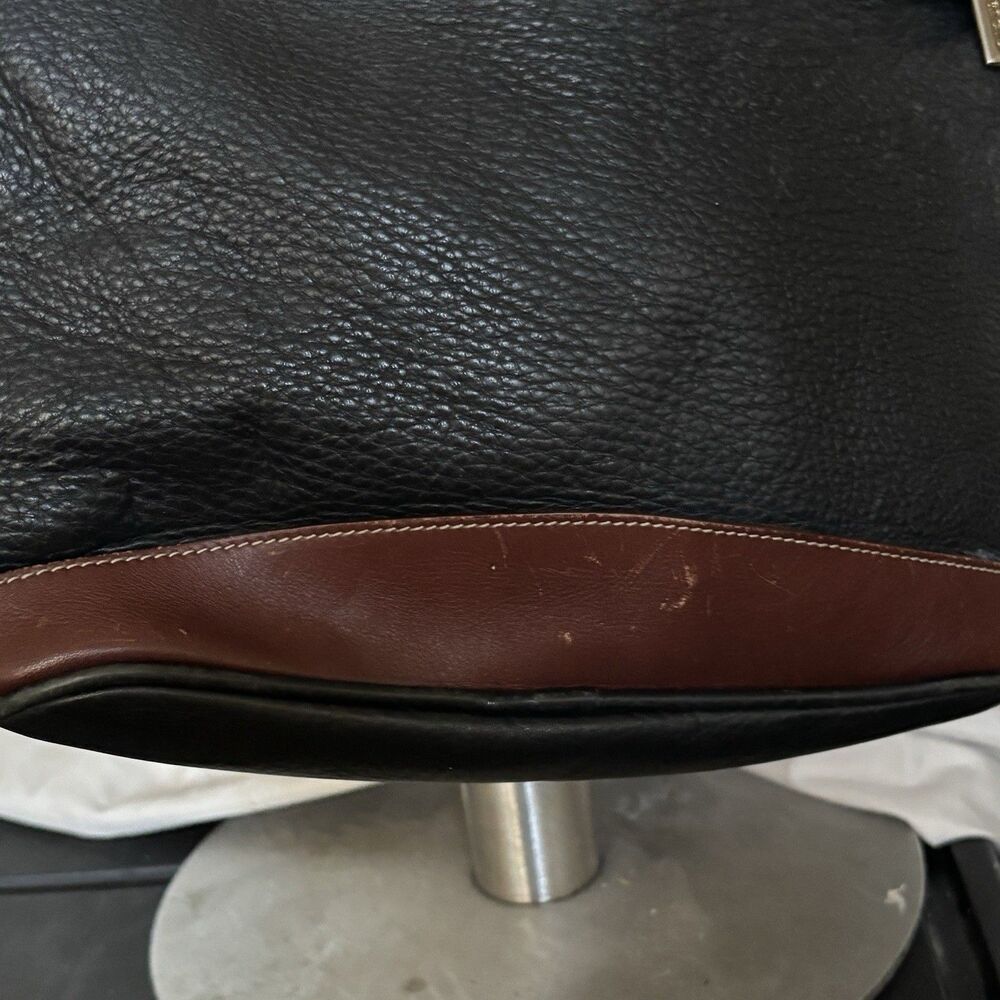 Tignanello Black Pebbled Leather Crossbody Bag Brown Trim Shoulder Purse. - Picture 2 of 11